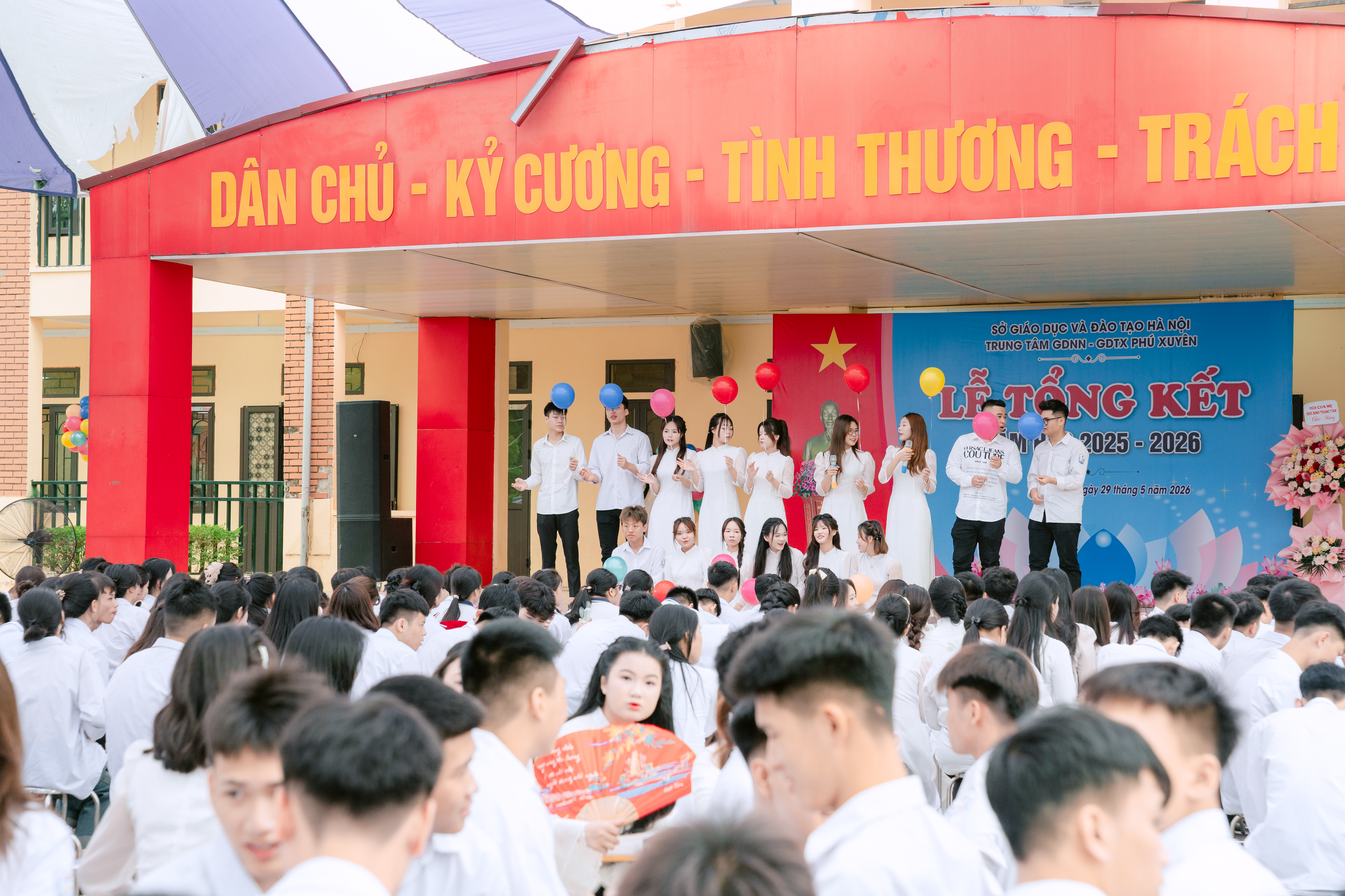 TUYỂN SINH LỚP 10- CƠ HỘI KHÔNG CHỈ CÓ MỘT